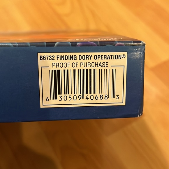 Disney Pixar Finding Dory Operation Family Game - Picture 8 of 9